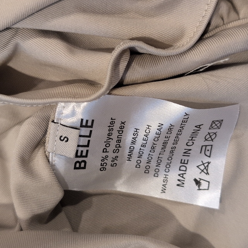 Belle The Label dress - Picture 6 of 11
